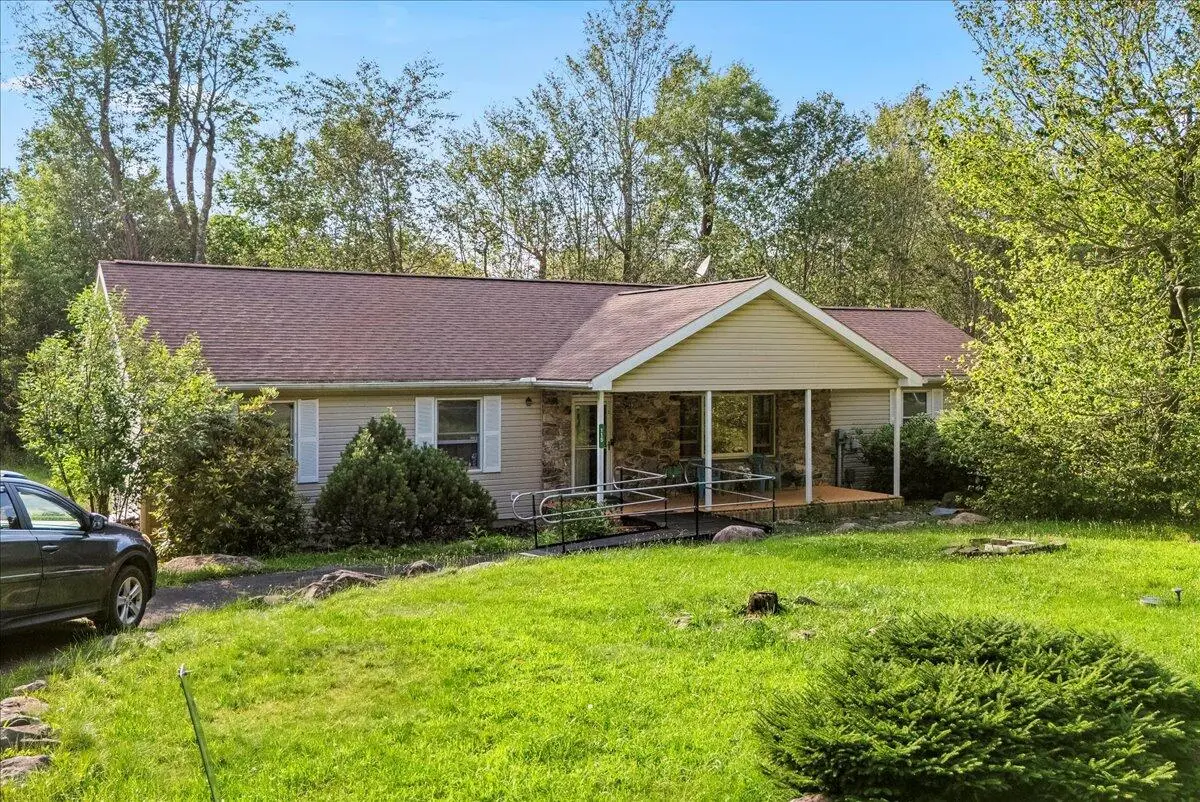 115 Blackfoot Lane, Tobyhanna, PA 18466 - Image #1