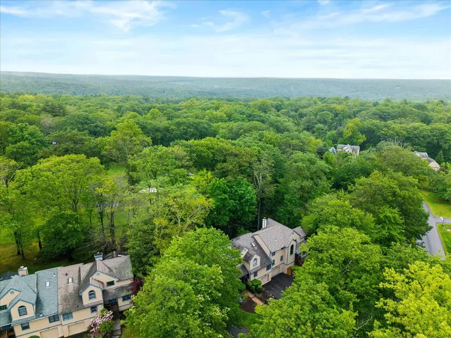 606 Buck Circle, Buck Hill Falls, PA 18323 - Image #3