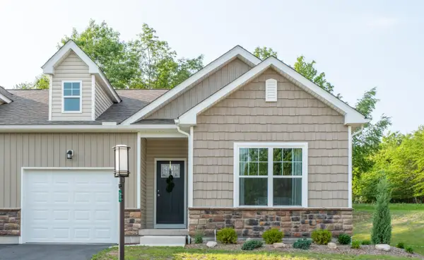 601B W West Oak Lane, White Haven, PA 18661