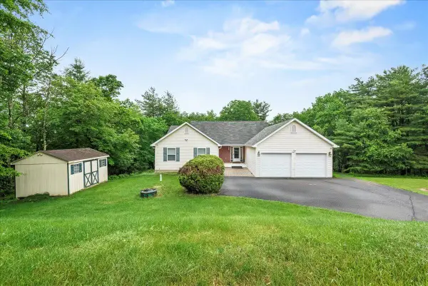 1623 Mohican Court, Effort, PA 18330