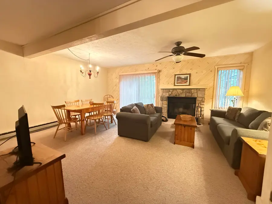 31 Downhill, Lake Harmony, PA 18624 - Image #2