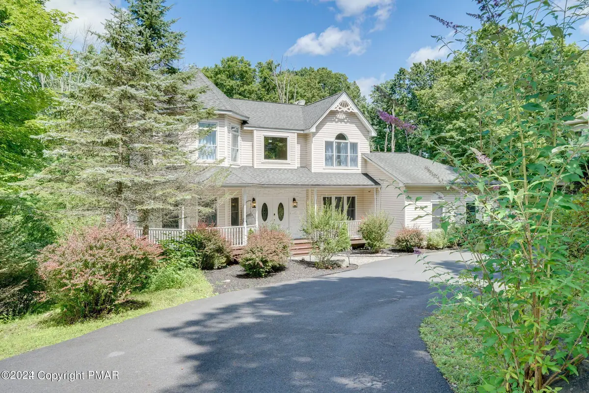 612 Washington Crossing, East Stroudsburg, PA 18301 - #1