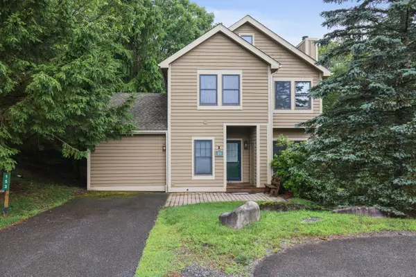 153 Pine Court, Tannersville, PA 18372