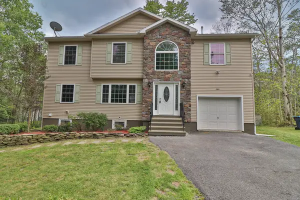 302 Leaf Street, Tobyhanna, PA 18466