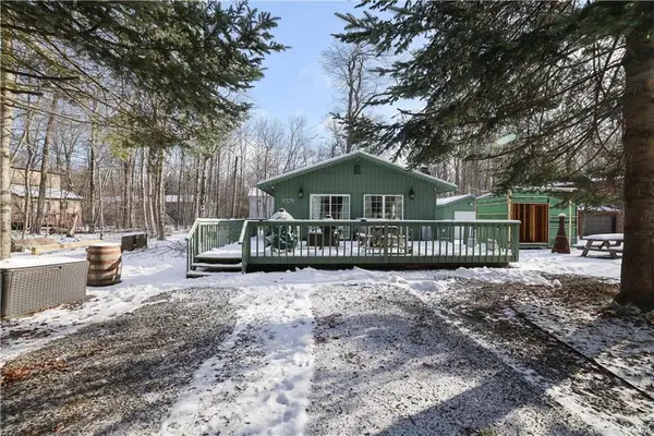 9379 Fairmount Way, Tobyhanna, PA 18466