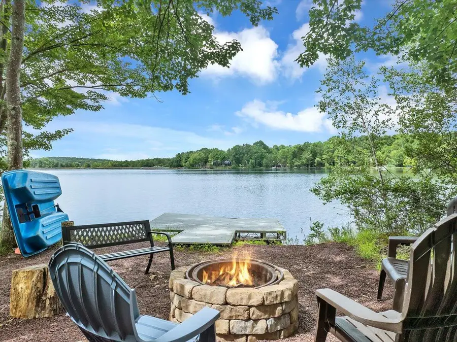 318 N Arrow Drive, Pocono Lake, PA 18347 - Image #3