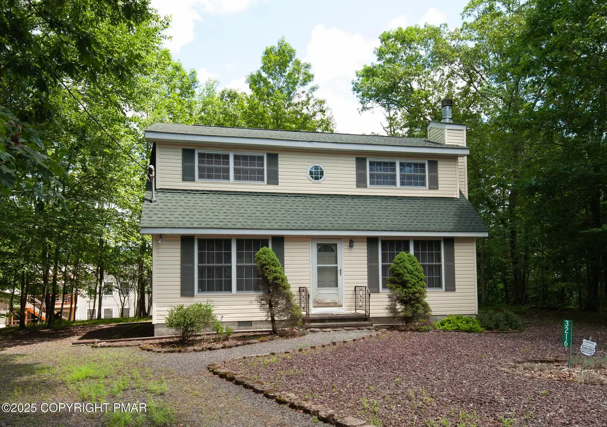 3216 Carlisle Court, Bushkill, PA 18324 - #1