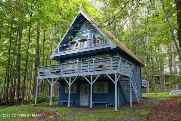 107 W Creek View Drive, Clifton Township, PA 18424