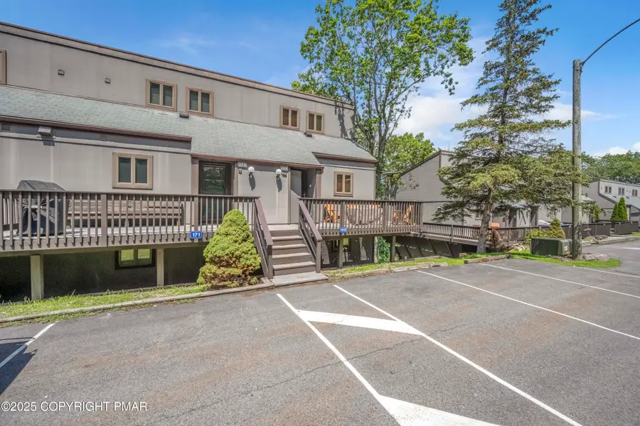 171 Upper Village Way, Tannersville, PA 18372 - Image #2