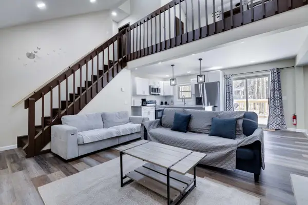 3107 Carobeth Drive, Tobyhanna, PA 18466