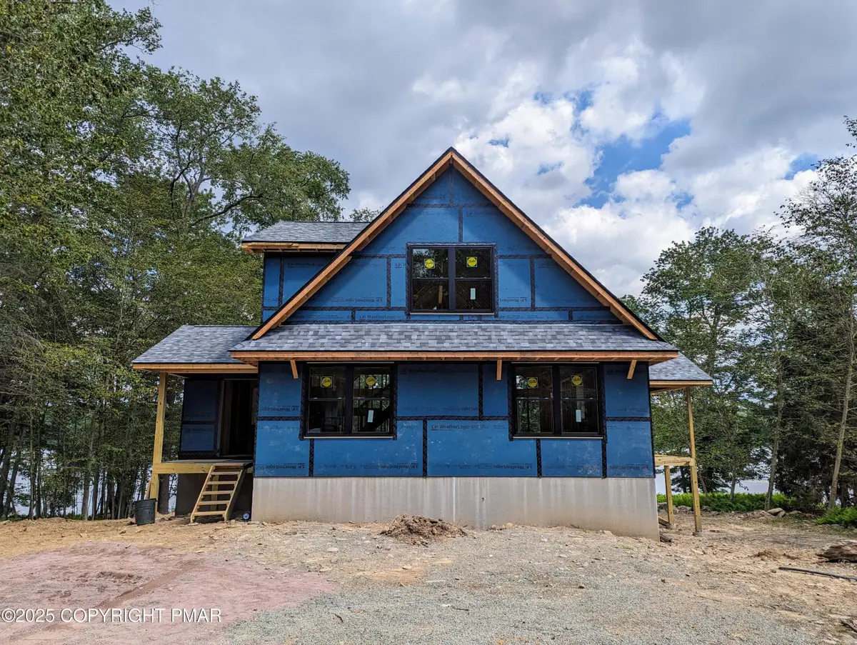 72 Lake Dr West, Clifton Township, PA 18424 - Image #1