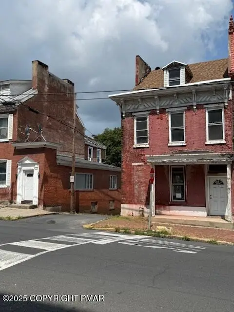 622 Mahantongo St, Street, Pottsville, PA 17901 - Image #3