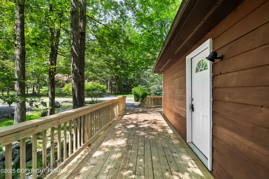 192 Wyalusing Drive, Pocono Lake, PA 18347 - Image #2