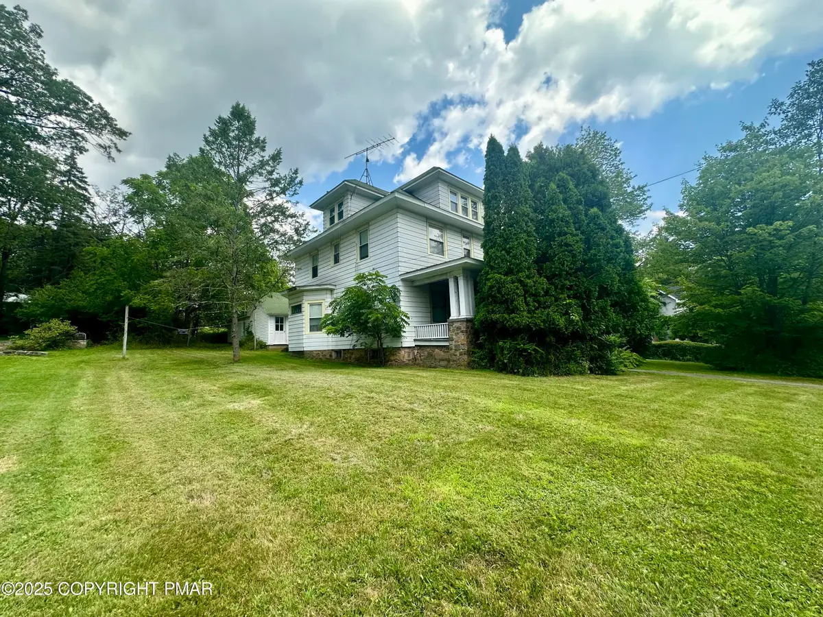 22 Fairview Avenue, Mount Pocono, PA 18344 - Image #1
