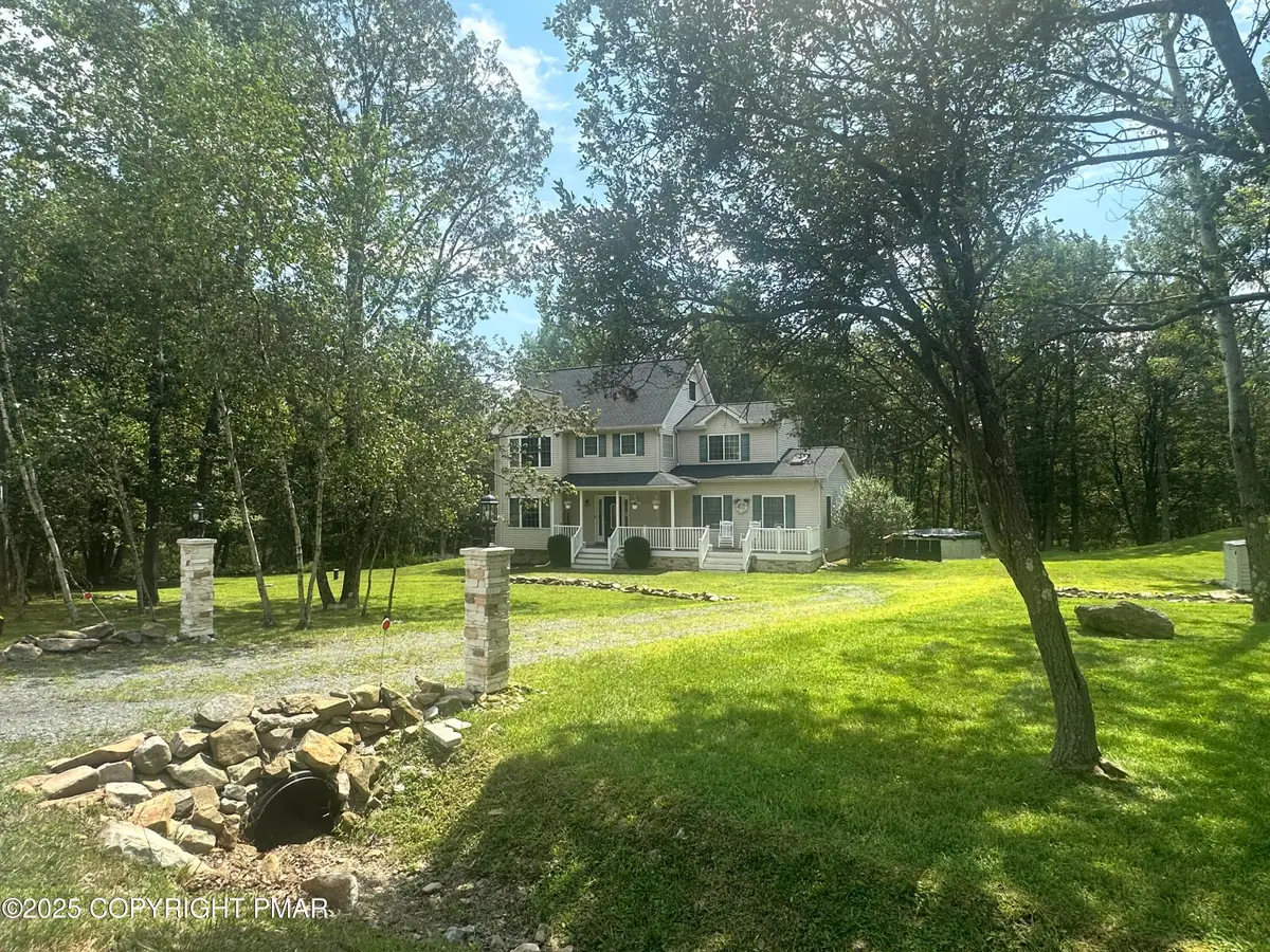 107 Horseshoe Drive, Effort, PA 18330 - Image #1