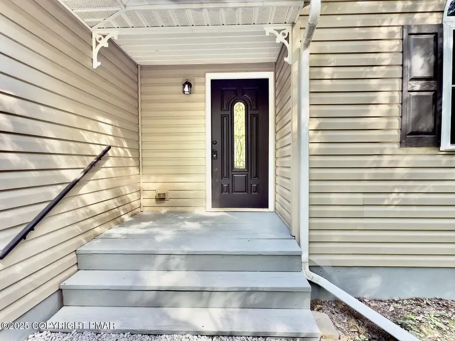 130 Piney Woods Drive, Jim Thorpe, PA 18229 - Image #2