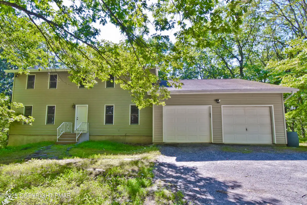 61 Arbutus Lane, East Stroudsburg, PA 18302 - Image #1