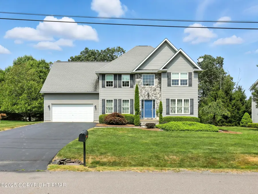 10 Roosevelt Street, Dallas, PA 18612 - Image #2