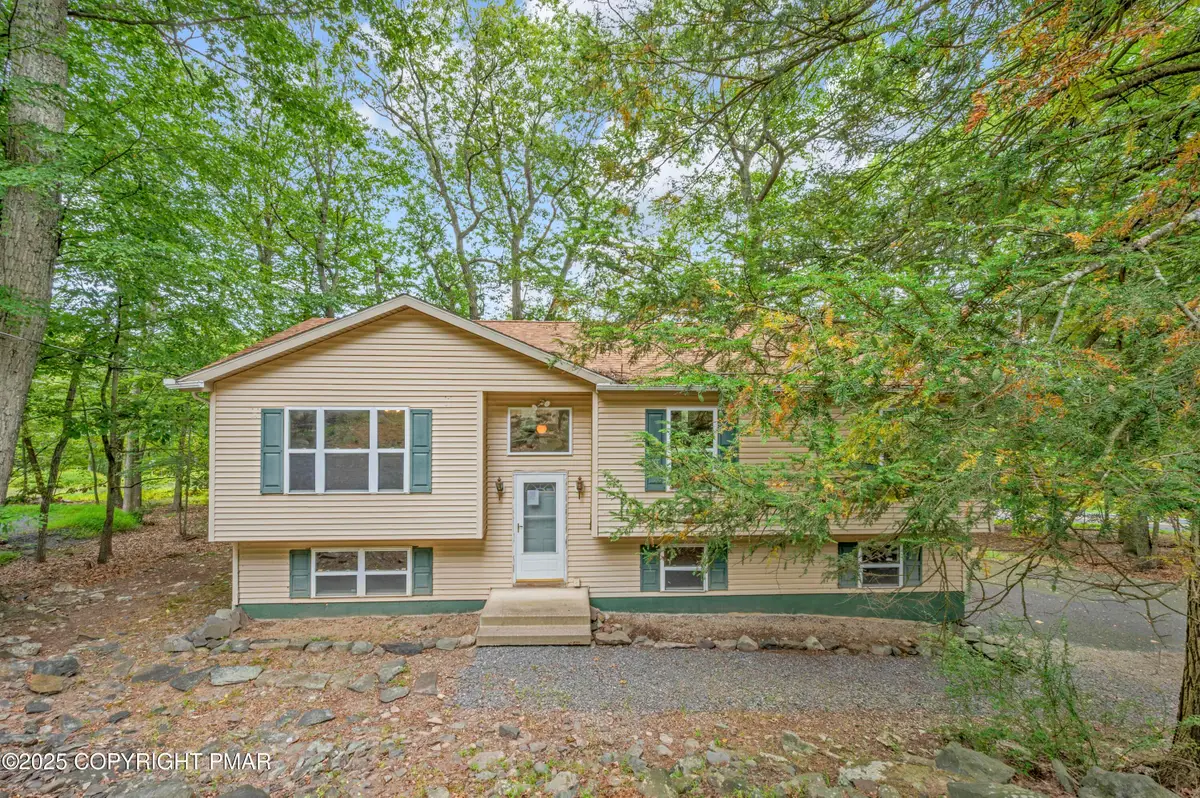 314 Overlook Drive, East Stroudsburg, PA 18301 - Image #1
