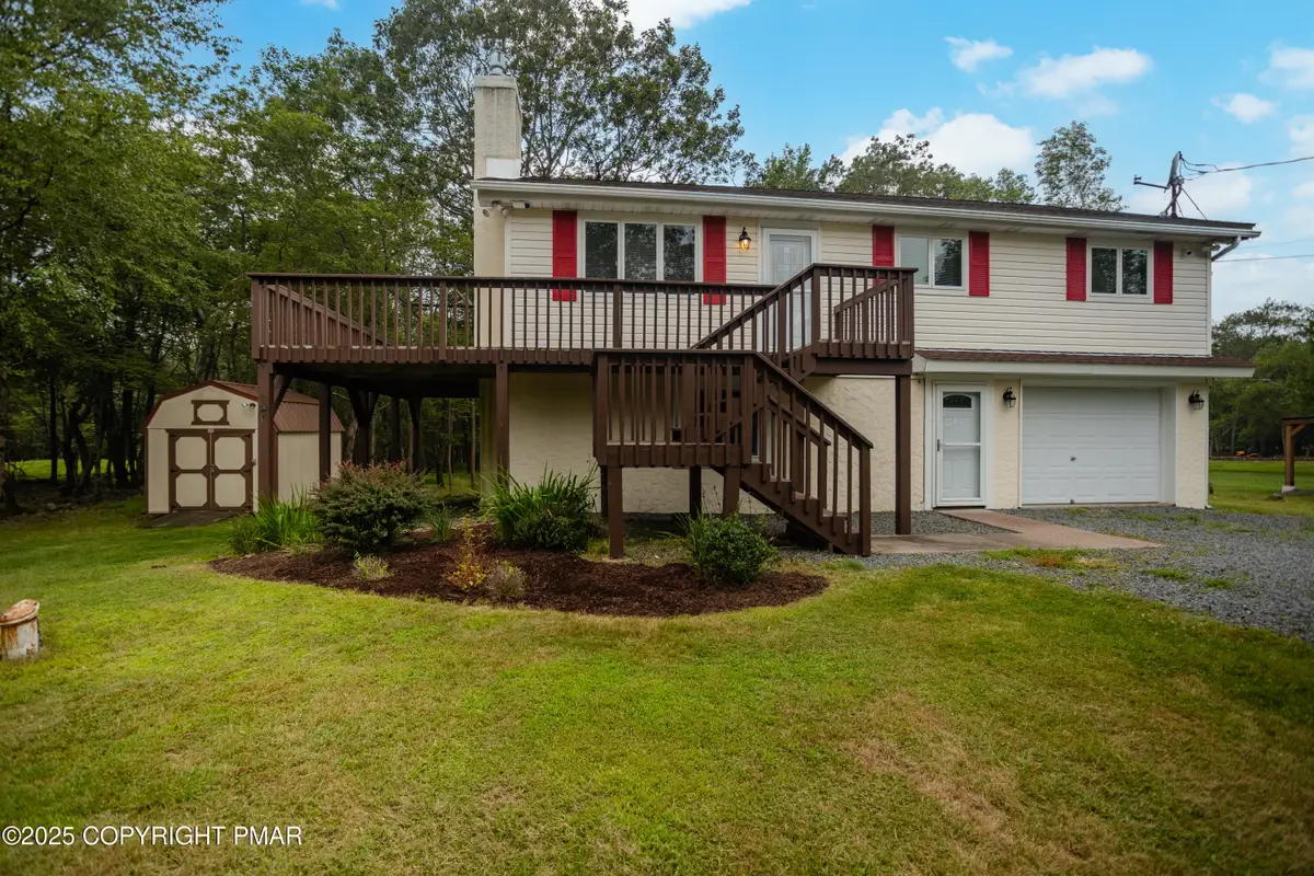 2205 Marquette Drive, Blakeslee, PA 18610 - Image #1