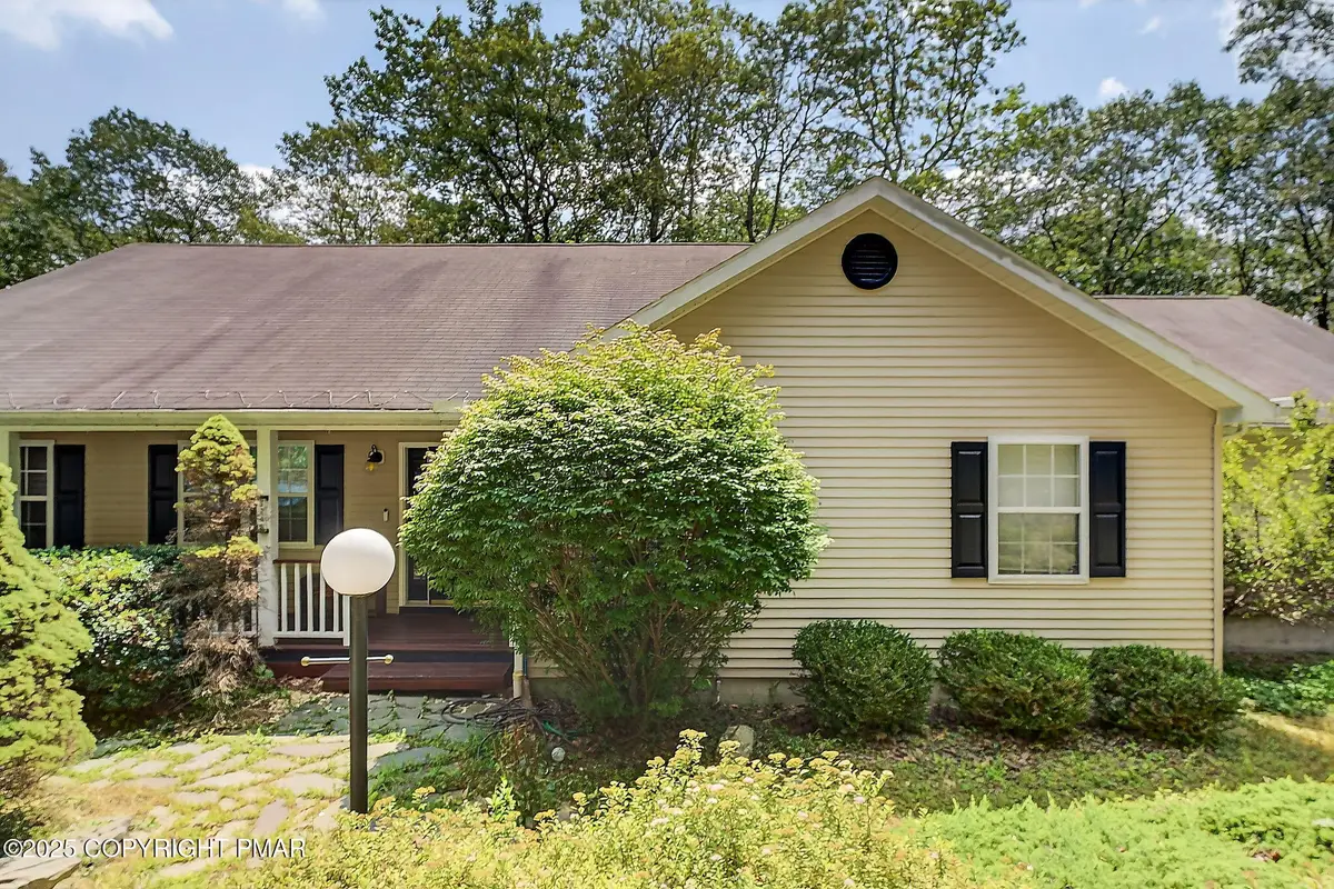 3246 Mountain View Drive, Tannersville, PA 18372 - #1