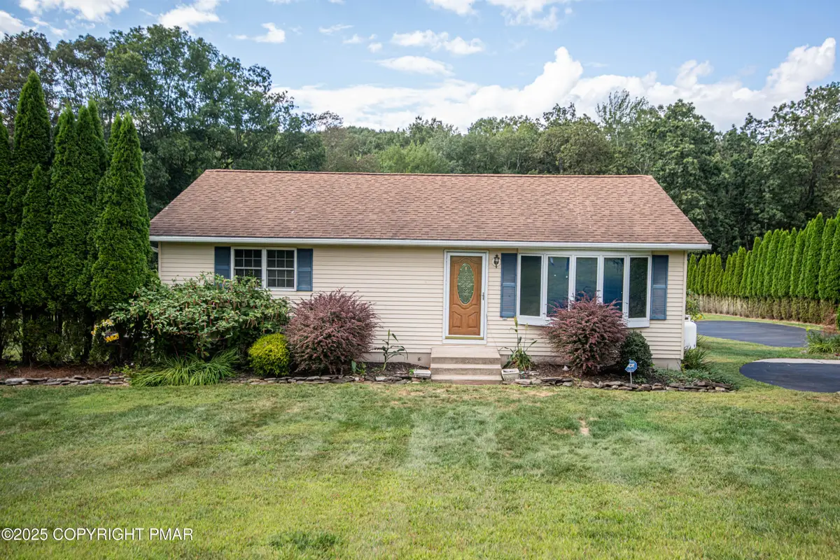 1104 Sugar Hollow Road, Saylorsburg, PA 18353 - Image #1