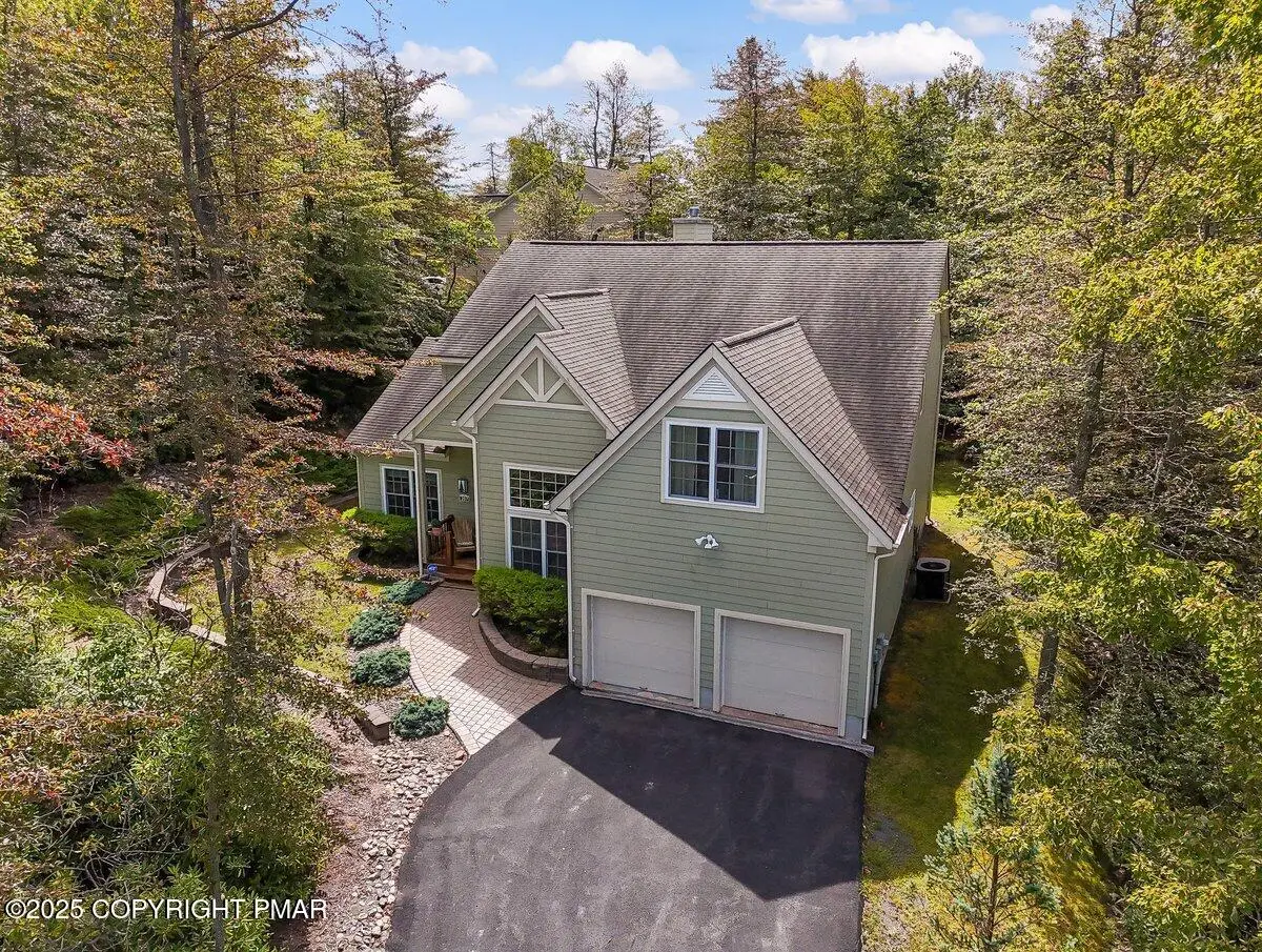 207 Hermit Thrush Road, Pocono Lake, PA 18347 - Image #1