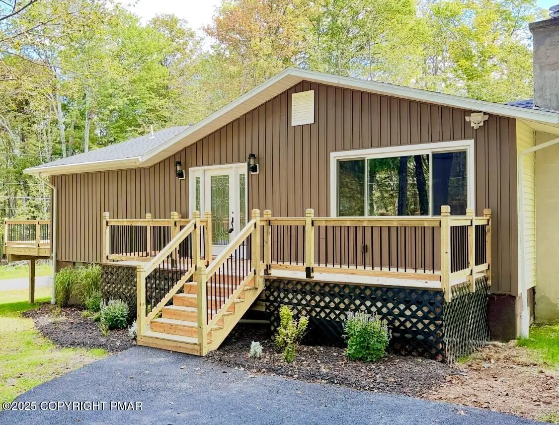 1003 Teakwood Drive, Newfoundland, PA 18445 - Image #1