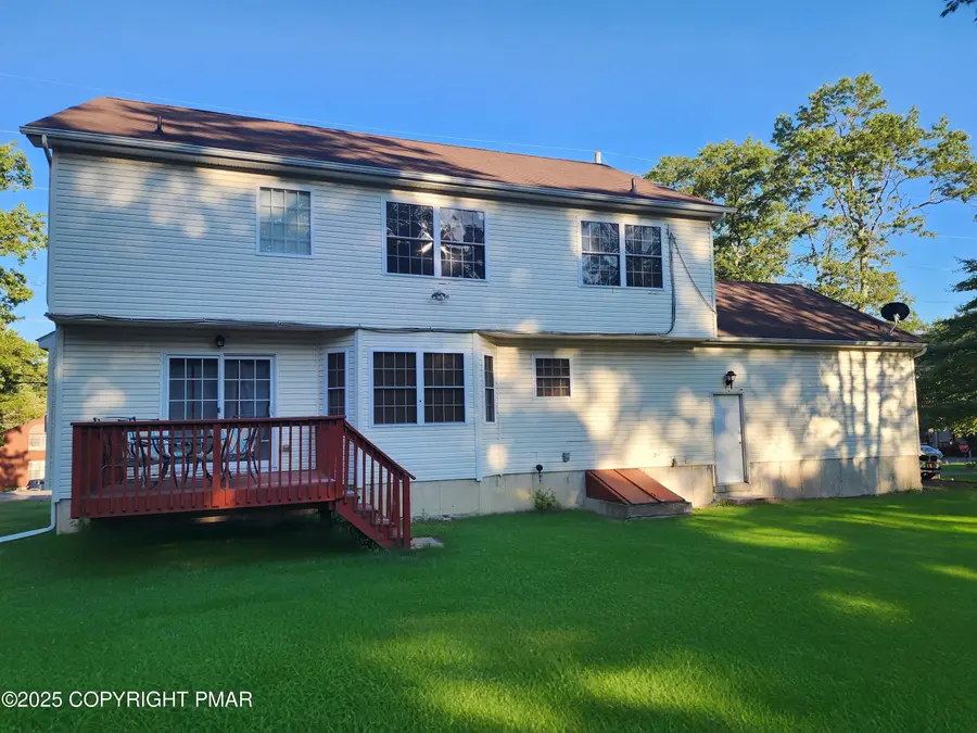 283 Pocono Boulevard, Bushkill, PA 18324 - Image #2