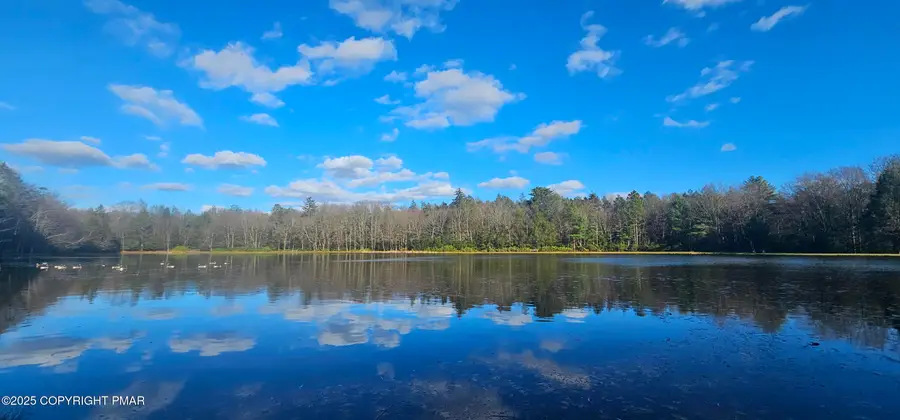 8 Fawn Grove Drive, Albrightsville, PA 18210 - Image #2