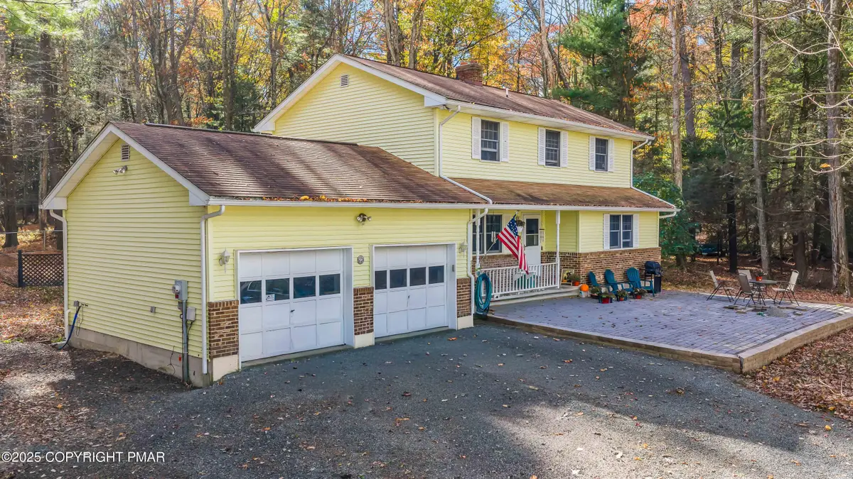 587 Long Mountain Road, Effort, PA 18330 - Image #1