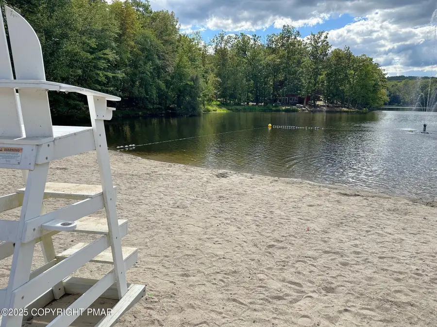 548 Lakeside Drive, East Stroudsburg, PA 18301 - Image #2