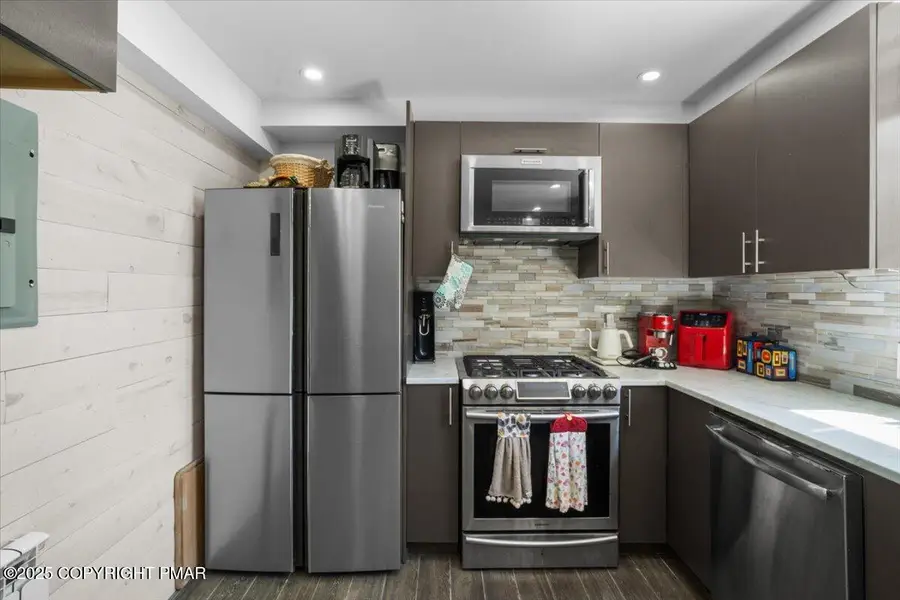 5009 Woodside Drive, Tobyhanna, PA 18466 - Image #3