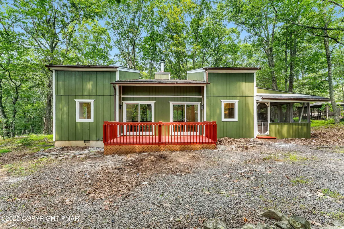 151 Elgin Way Way, Bushkill, PA 18324 - Image #1