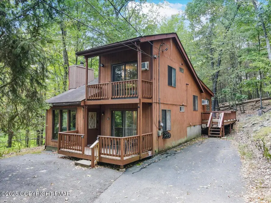 2108 Scarborough Way, Bushkill, PA 18324 - Image #2