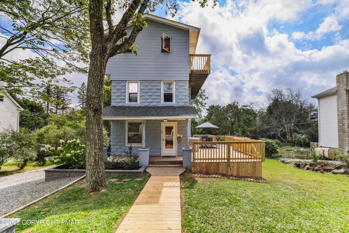 29 Reeder Street, Mount Pocono, PA 18344 - Image #1