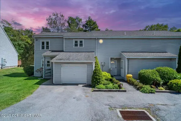 255 Nittany Court, Mount Pocono, PA 18344
