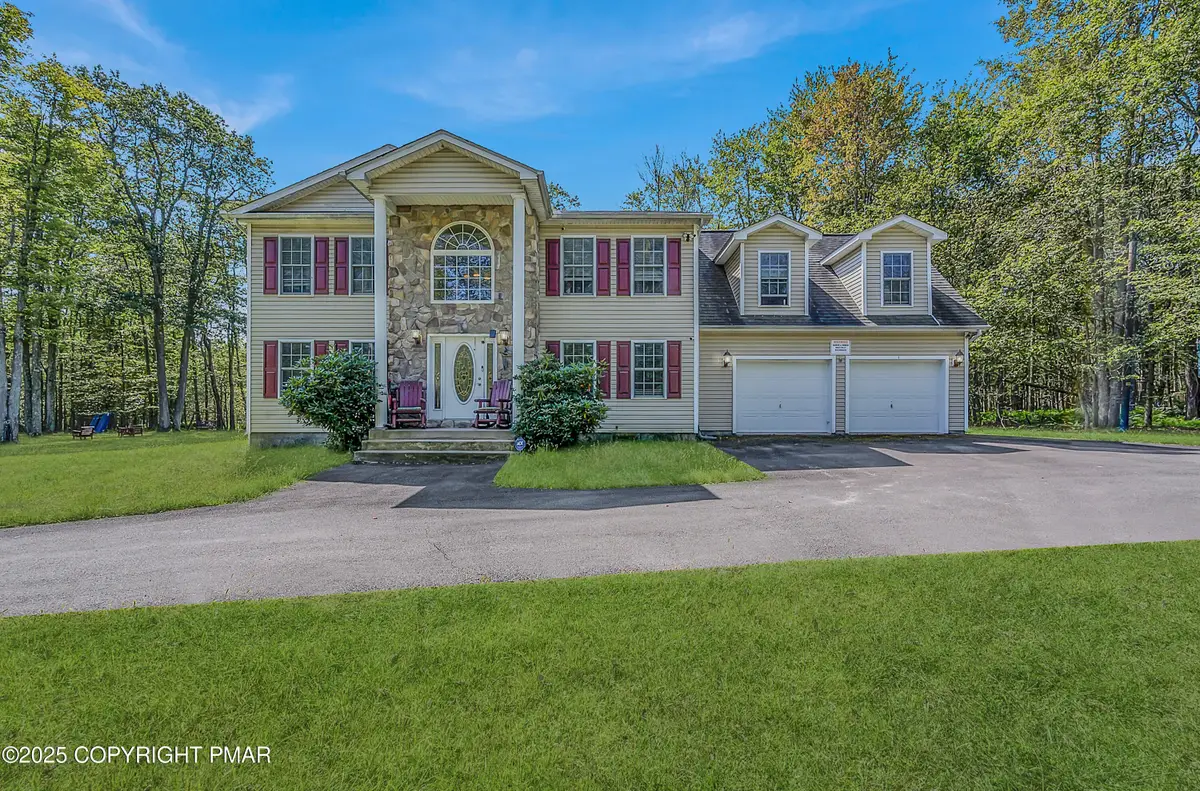 205 Minsi Trail W, Long Pond, PA 18334 - Image #1
