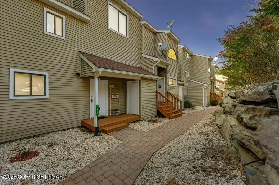 3305 Windermere Drive, Bushkill, PA 18324 - Image #2