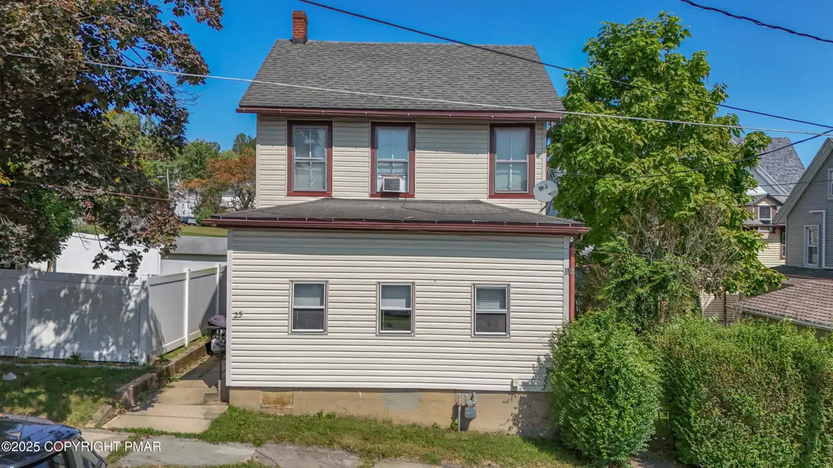 25 E 5th Street, Jim Thorpe, PA 18229 - #1