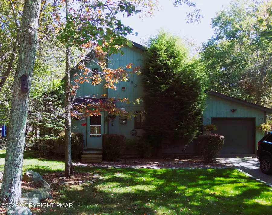 7924 Sleepy Hollow Drive, Tobyhanna, PA 18466 - Image #2