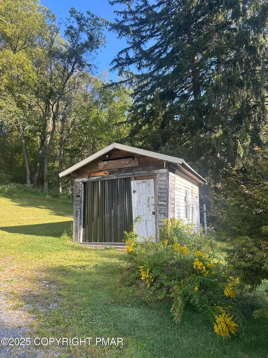 92 Creek Road, Bangor, PA 18013 - Image #3