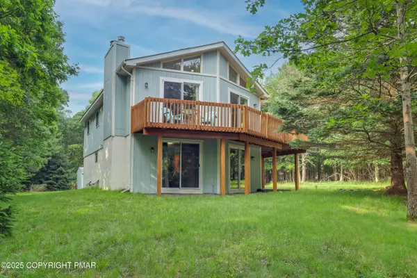 141 Caedman Drive, Albrightsville, PA 18210