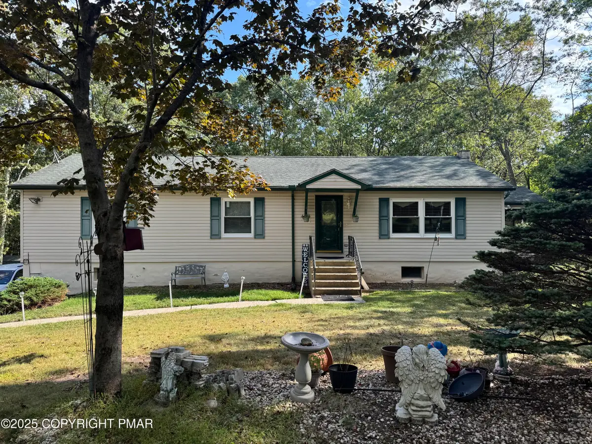 692 Watercrest Avenue, Effort, PA 18330 - #1