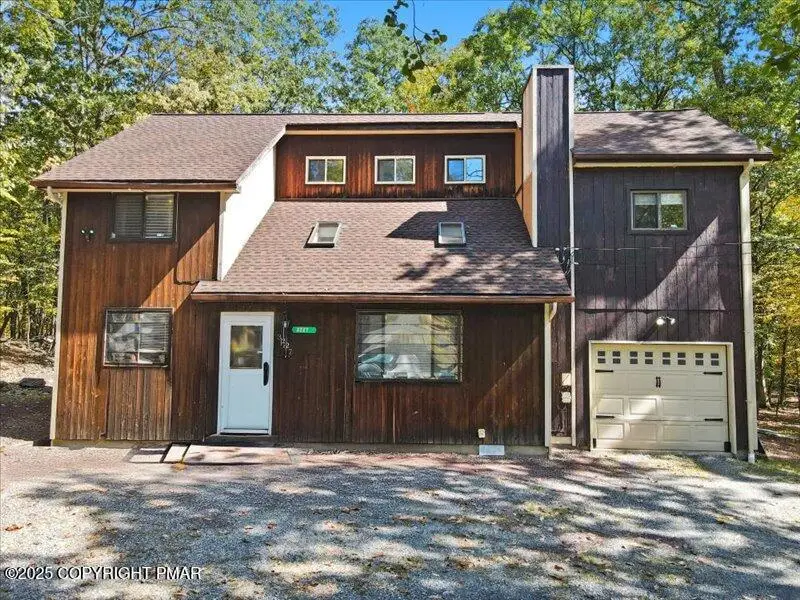 3227 Stonehenge Drive, East Stroudsburg, PA 18301 - Image #1