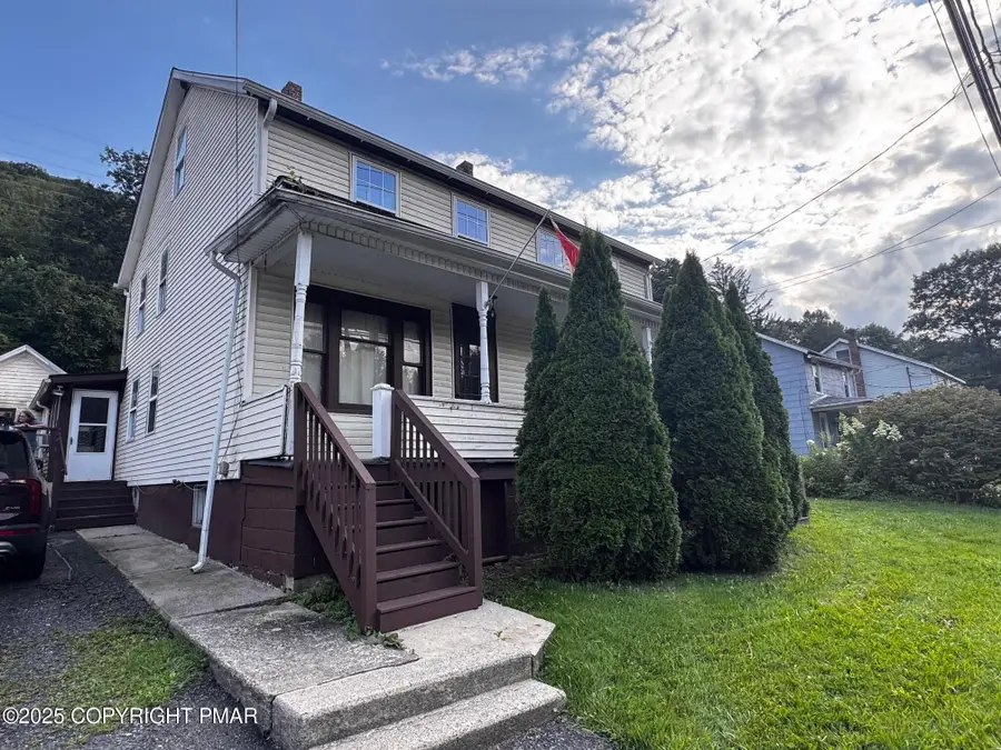 237 Stock Street, Nesquehoning, PA 18240 - Image #2