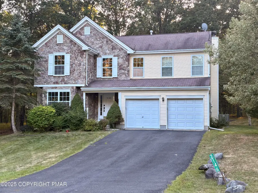 2146 Bedford Drive, Bushkill, PA 18324 - Image #2