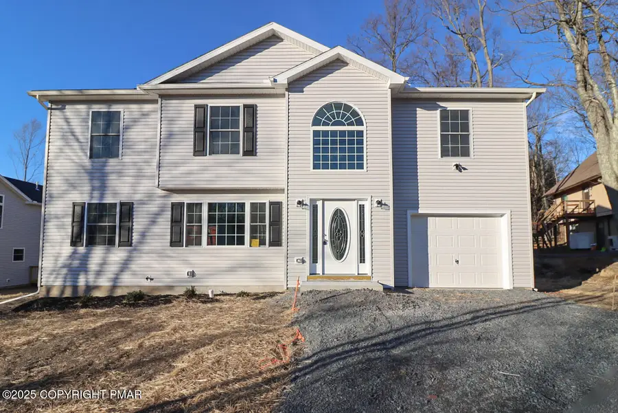 3123 Carobeth Drive, Tobyhanna, PA 18466 - Image #2