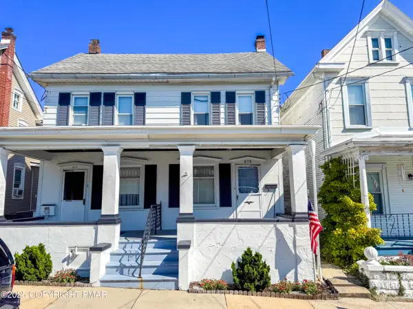 215 N 4th Street, Lehighton, PA 18235