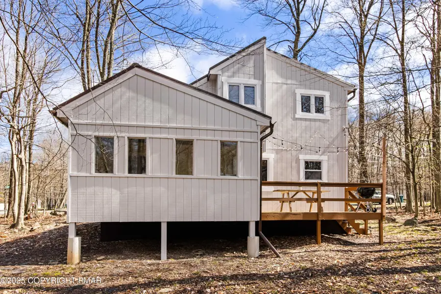 8948 Deerfield Road, Tobyhanna, PA 18466 - Image #3